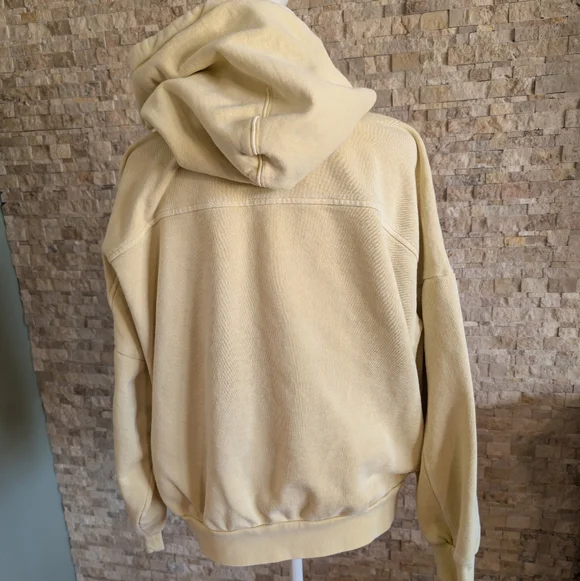 Levi's Yellow Distressed Cotton Hoodie Sweatshirt Sz L Athleisure Lounge Classic - Picture 2 of 13